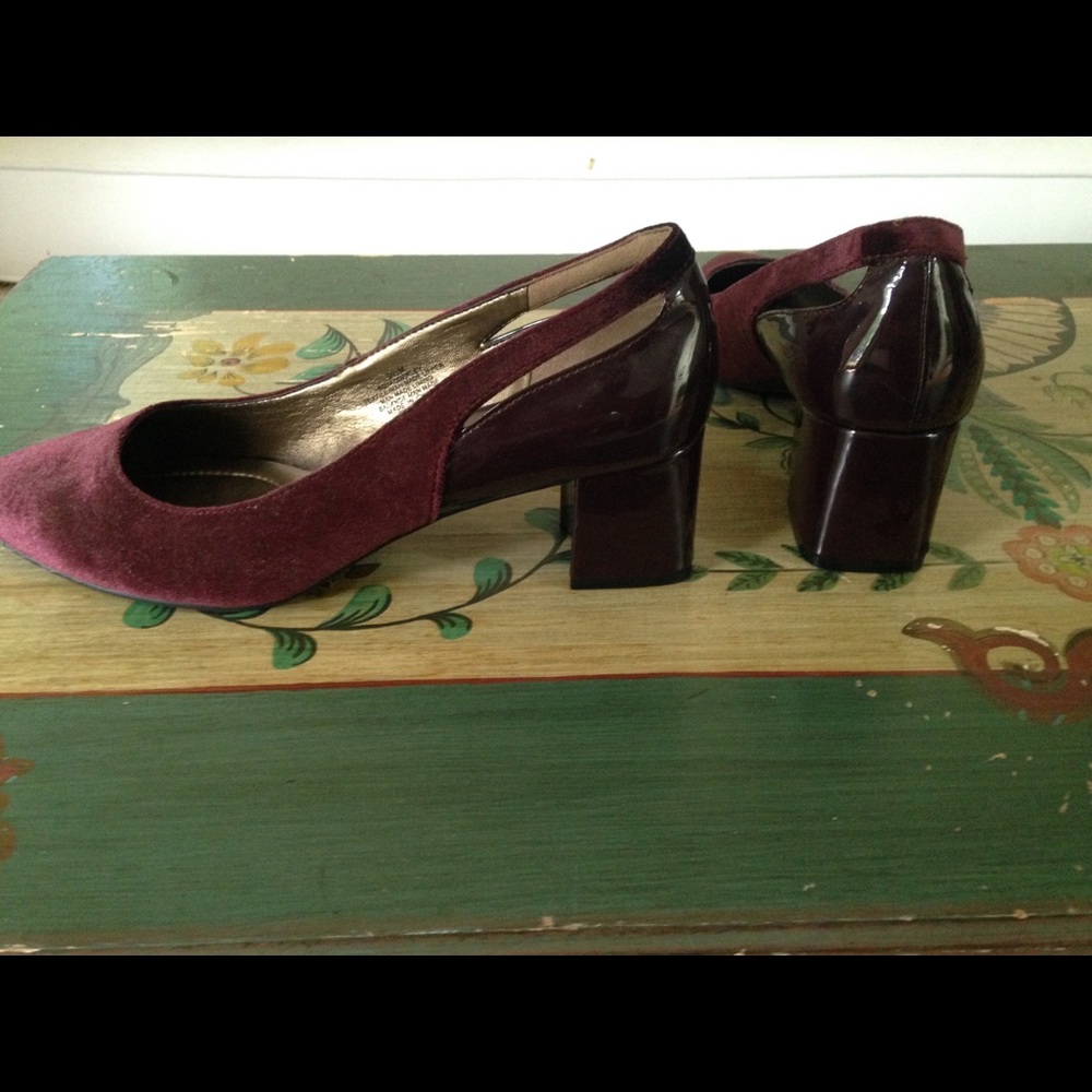 Velvet heels by Bandolino